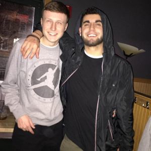 Meet your Posher, Troy